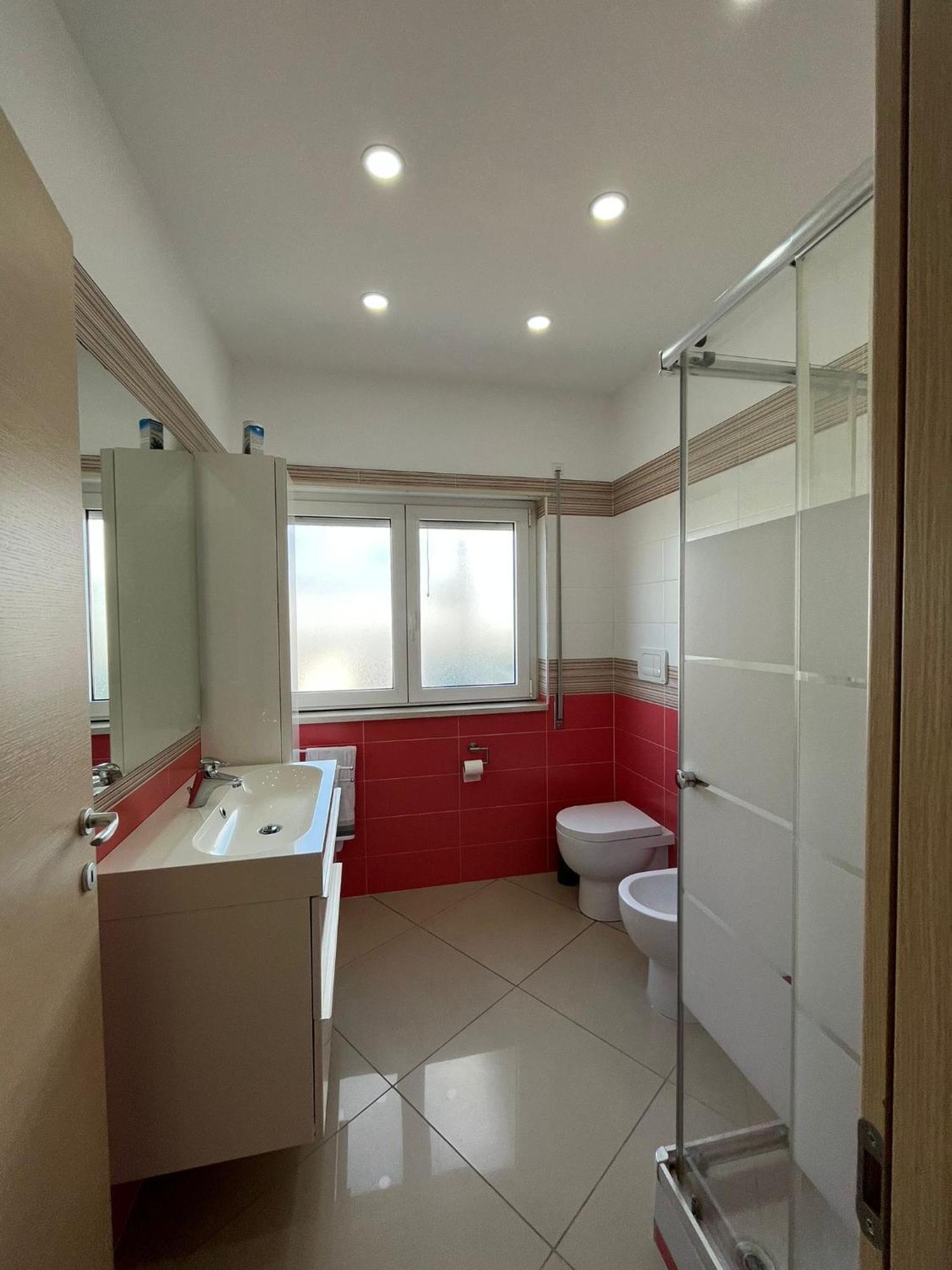 Casa Vacanza Helios Leonforte Esterno foto