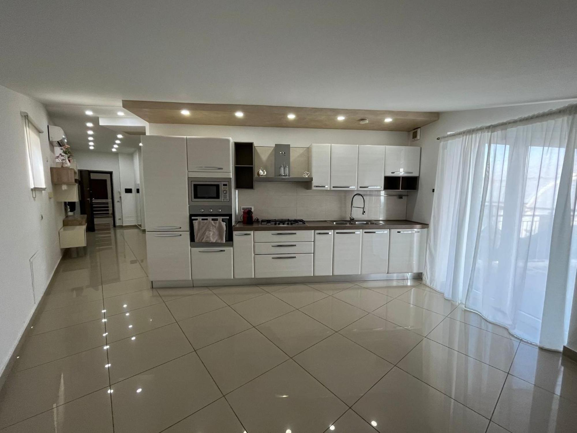 Casa Vacanza Helios Leonforte Esterno foto