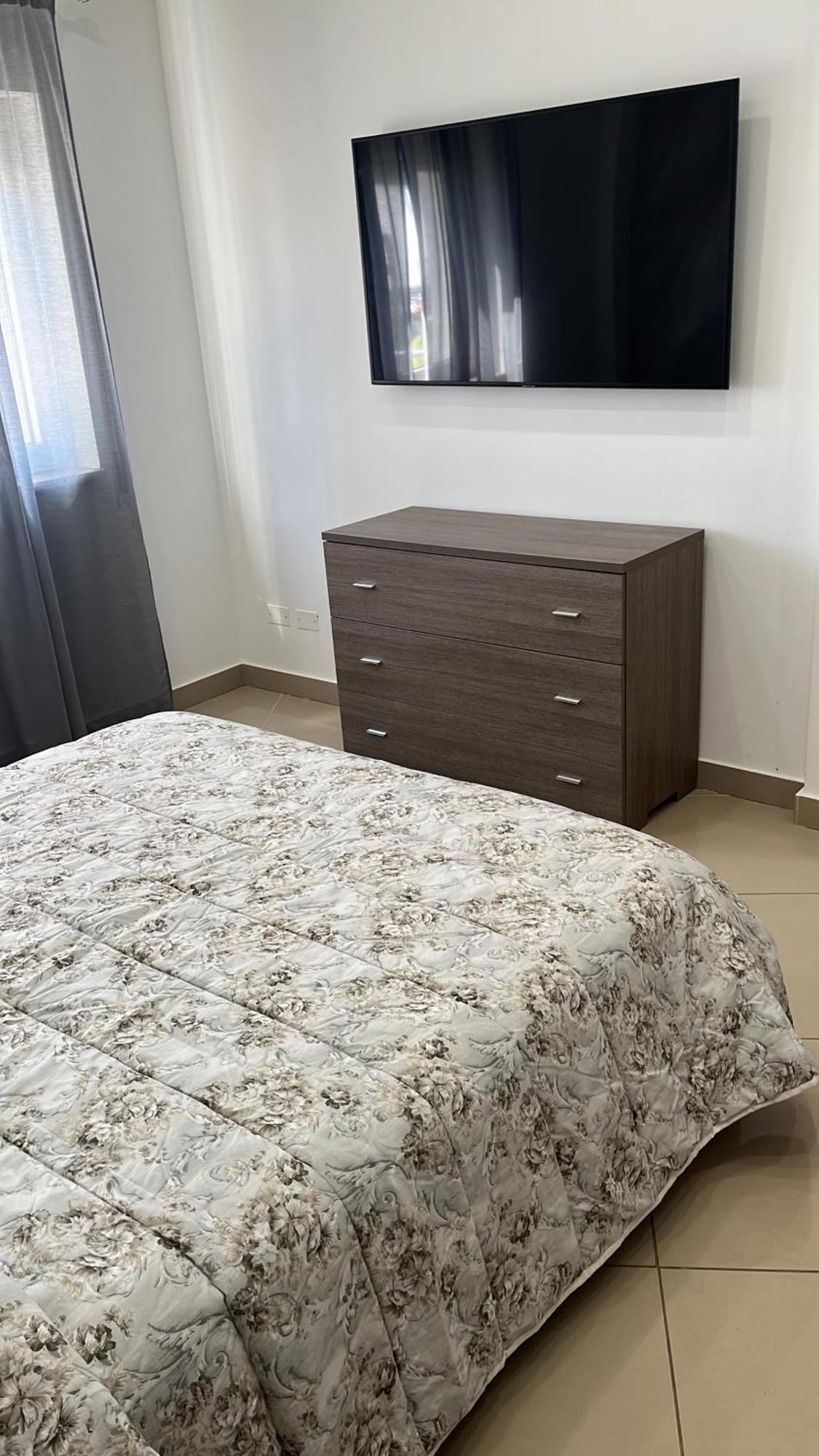 Casa Vacanza Helios Leonforte Esterno foto