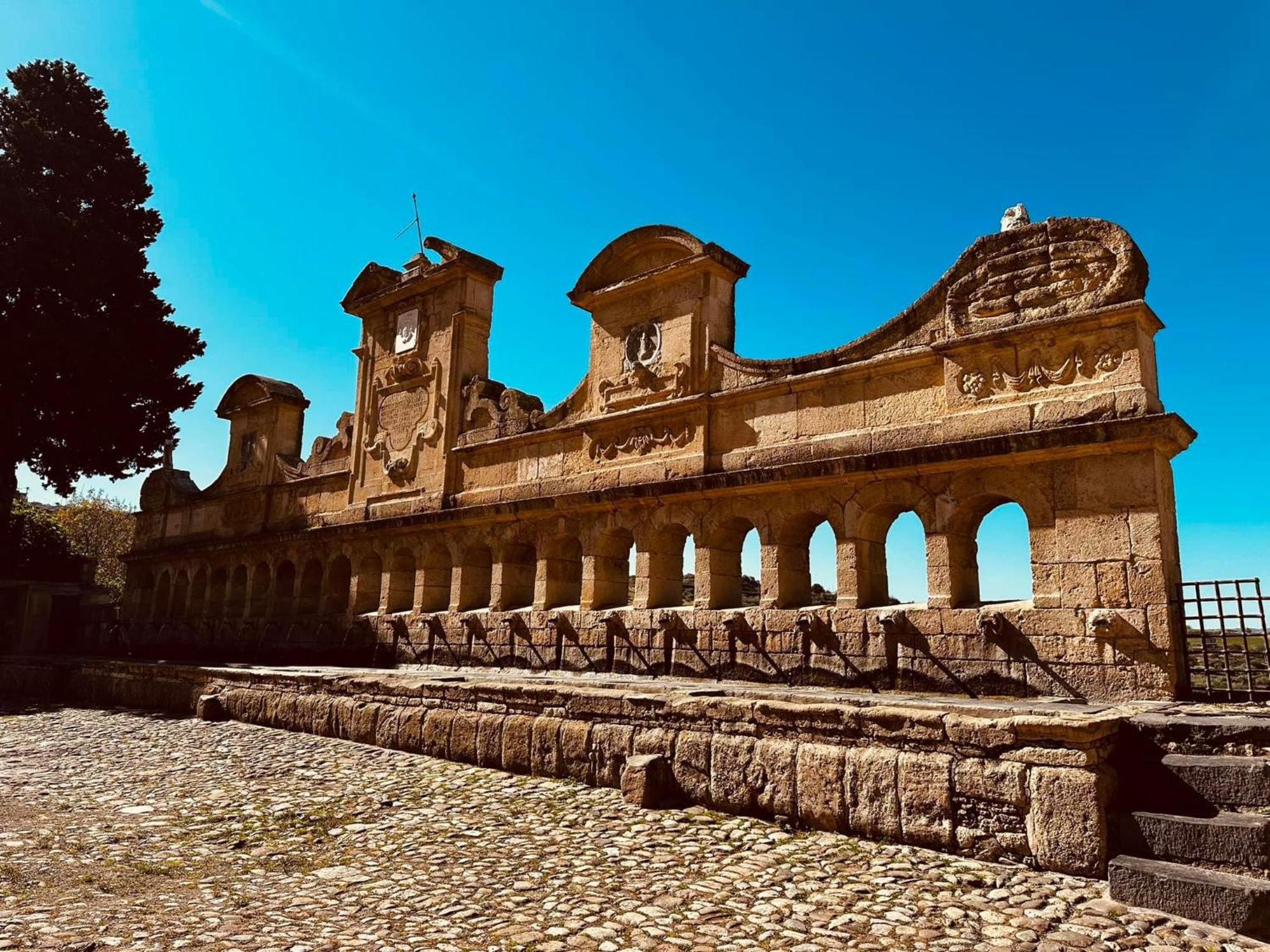 Casa Vacanza Helios Leonforte Esterno foto